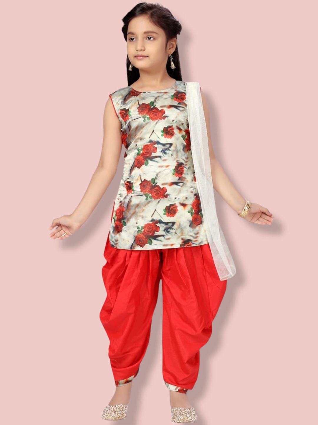 

Aarika Girls Floral Printed Pure Silk Kurti with Patiala & Dupatta, Red