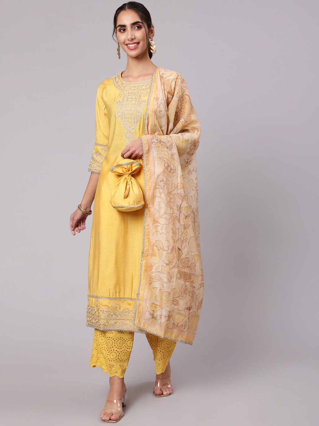 

Nehamta Women Printed Kurta With Trousers & Dupatta, Yellow