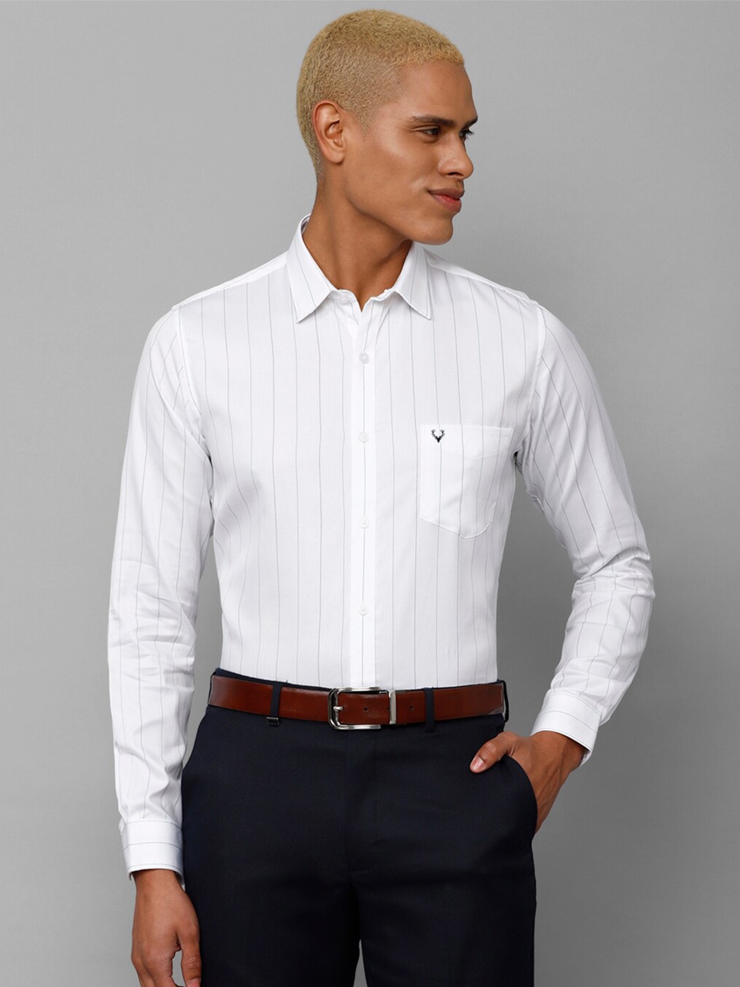 

Allen Solly Men Slim Fit Vertical Striped Formal Pure Cotton Shirt, White