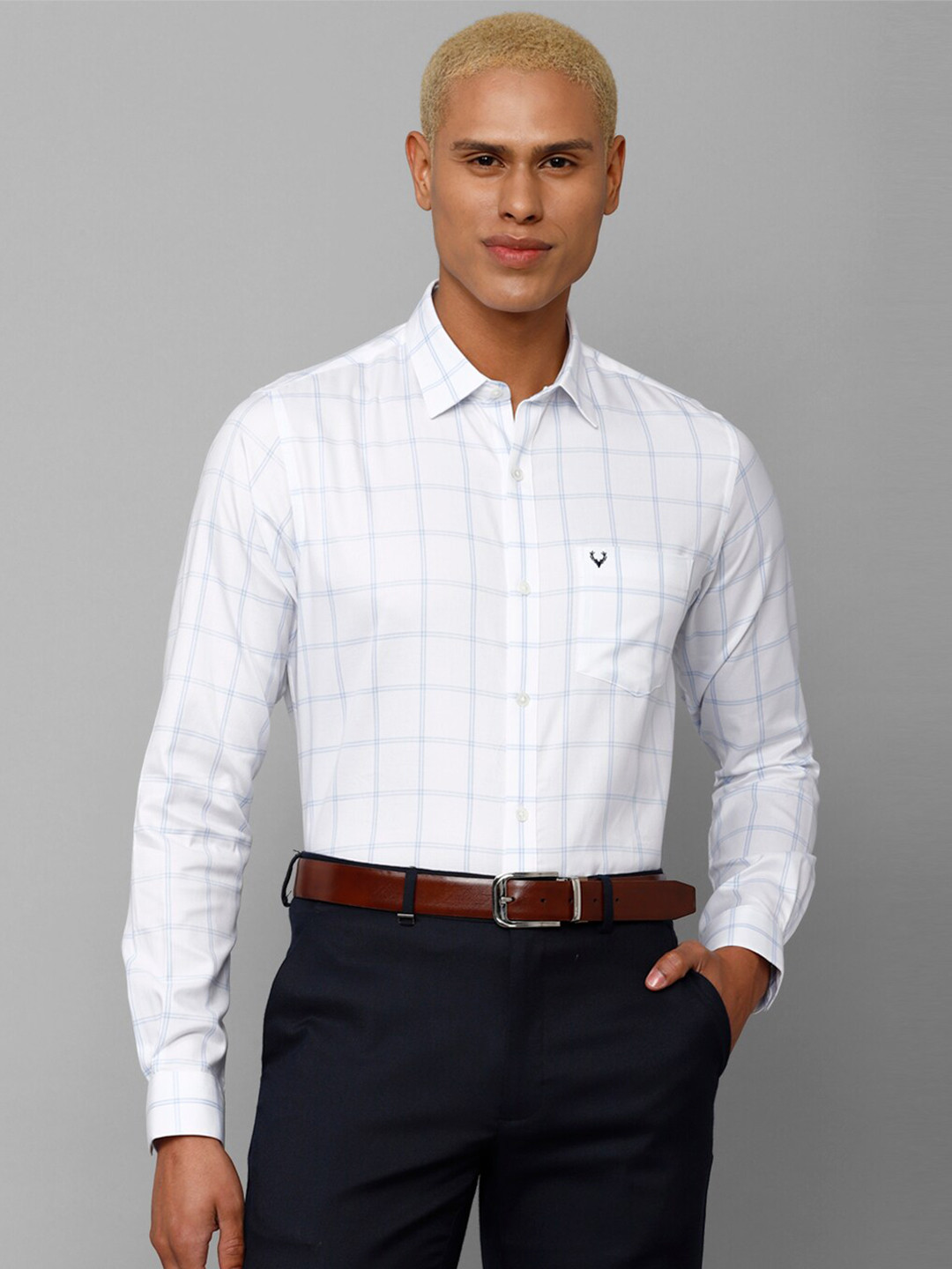 

Allen Solly Men Slim Fit Windowpane Checks Checked Formal Shirt, White