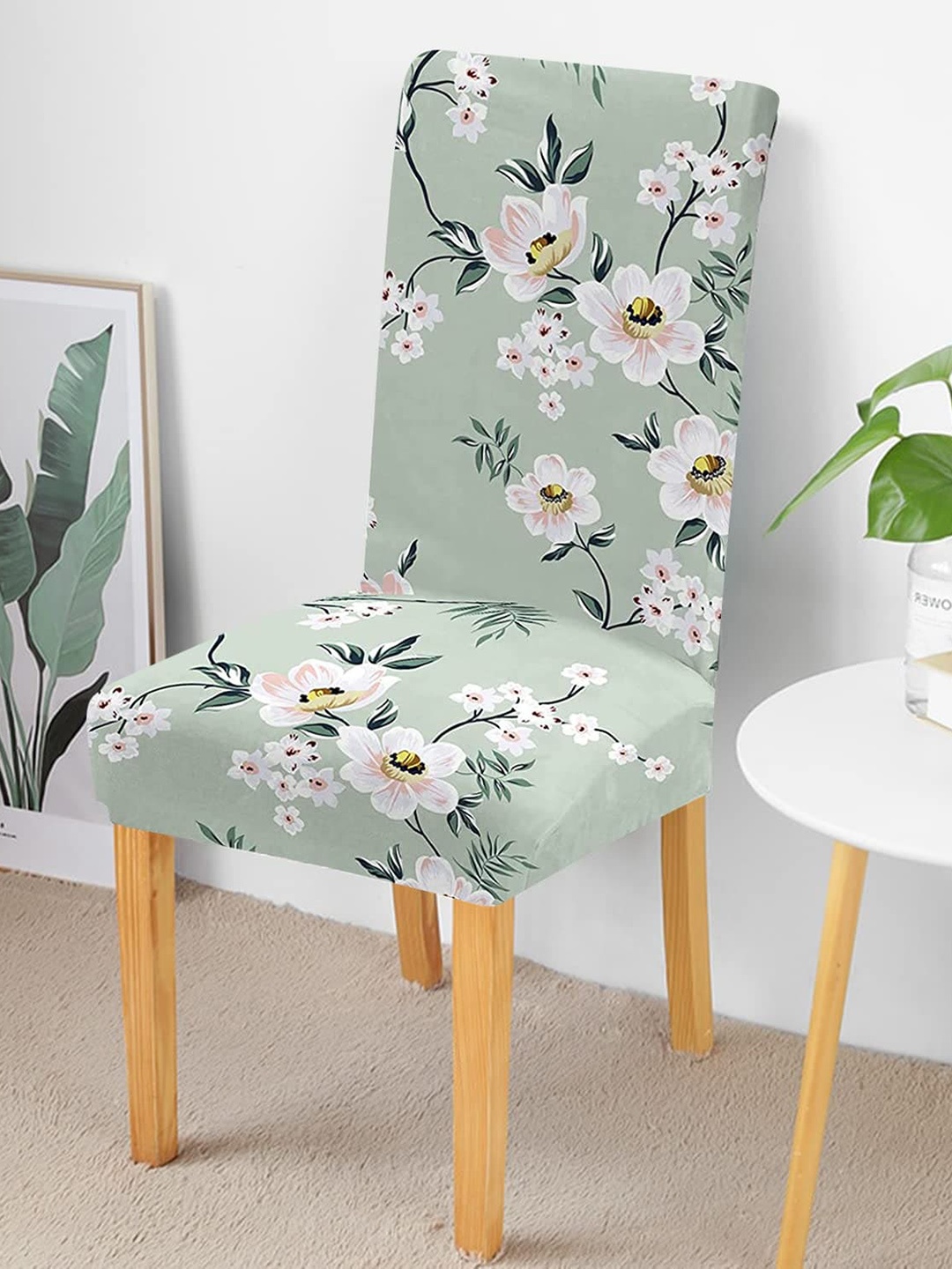 

HOUSE OF QUIRK Green & White Floral Printed Chair Cover