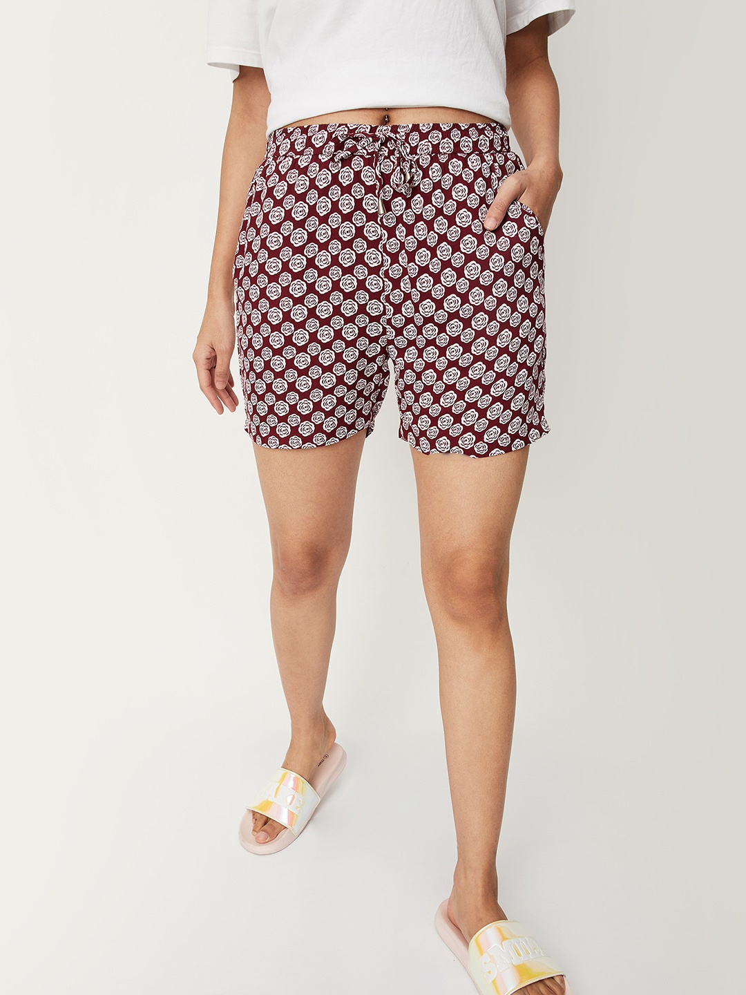 

max Women Maroon & White High-Rise Printed Lounge Shorts