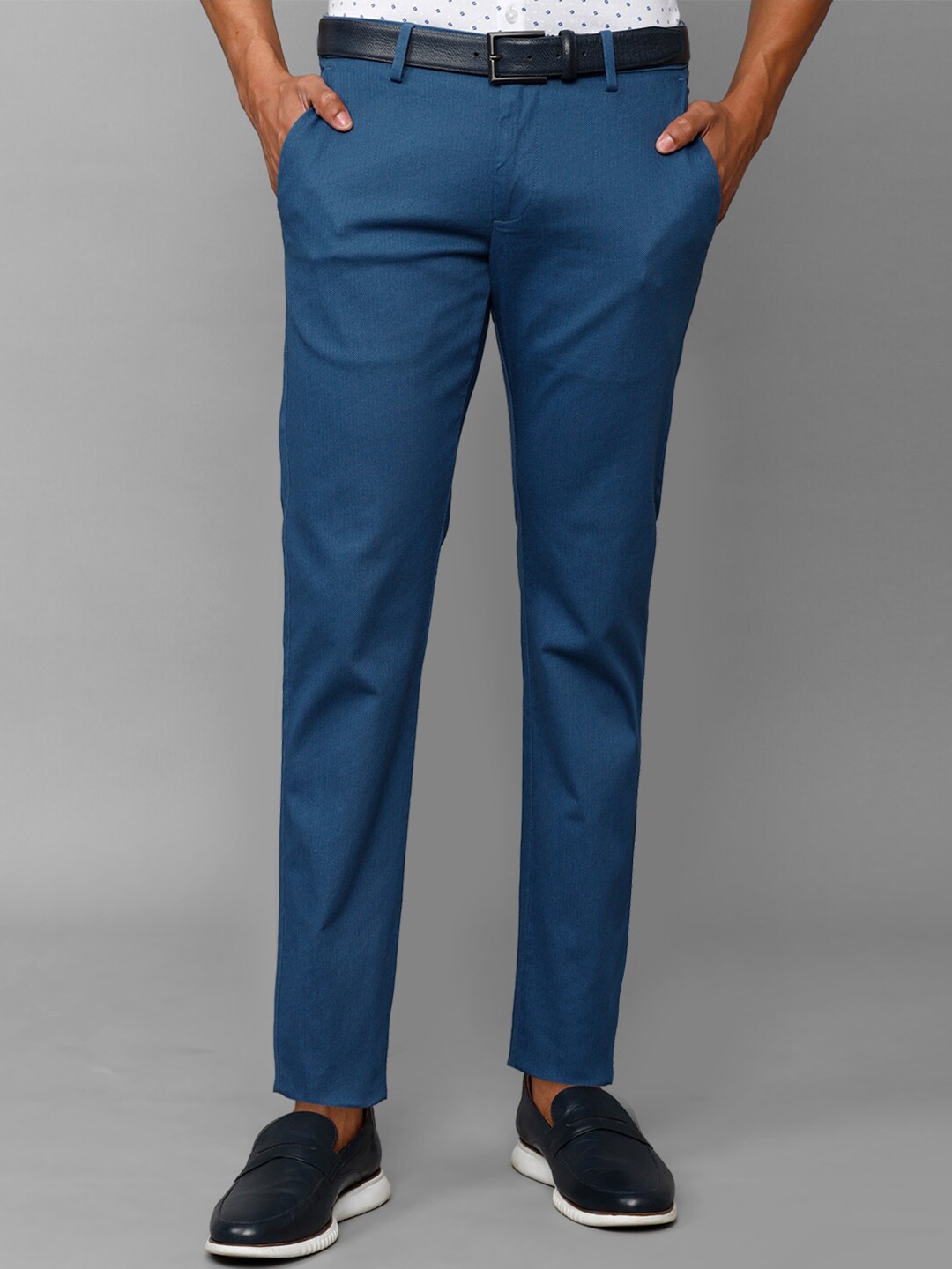 

Allen Solly Men Textured Slim Fit Trousers, Blue