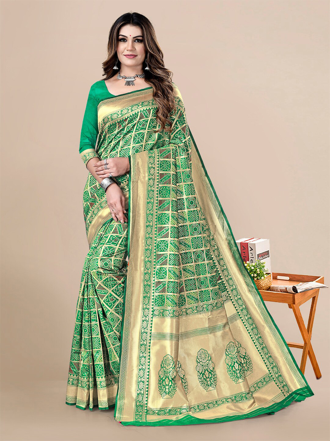 

Sidhidata Woven Design Zari Banarasi Saree, Green