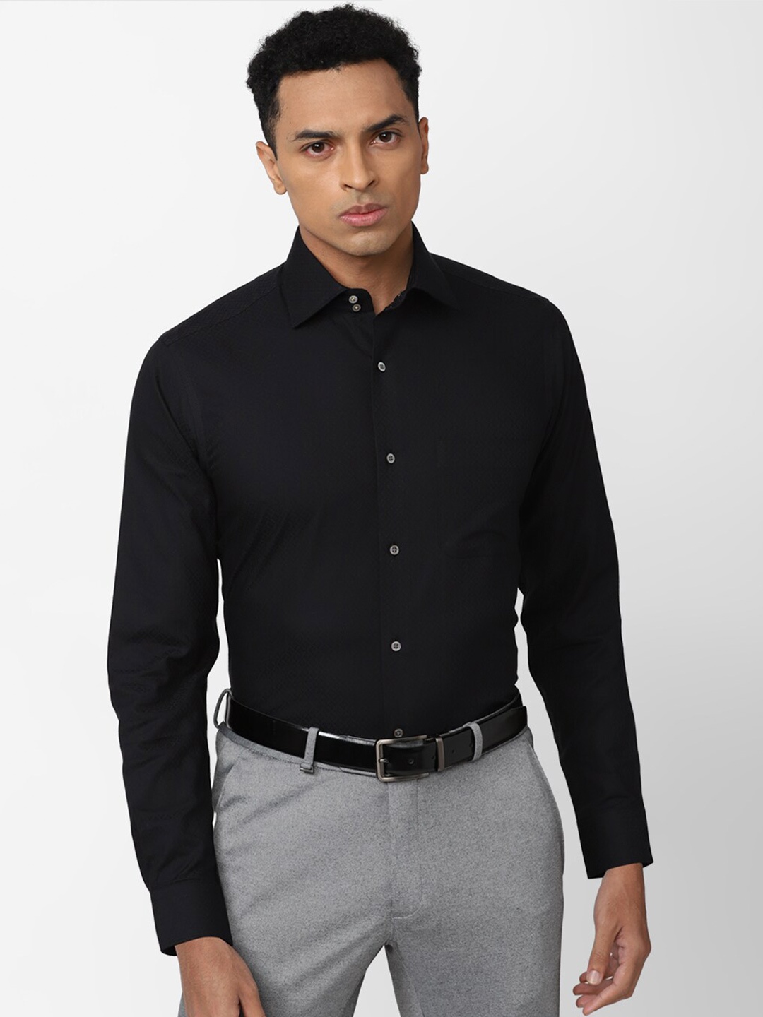 

Van Heusen Men Formal Cotton Shirt, Black