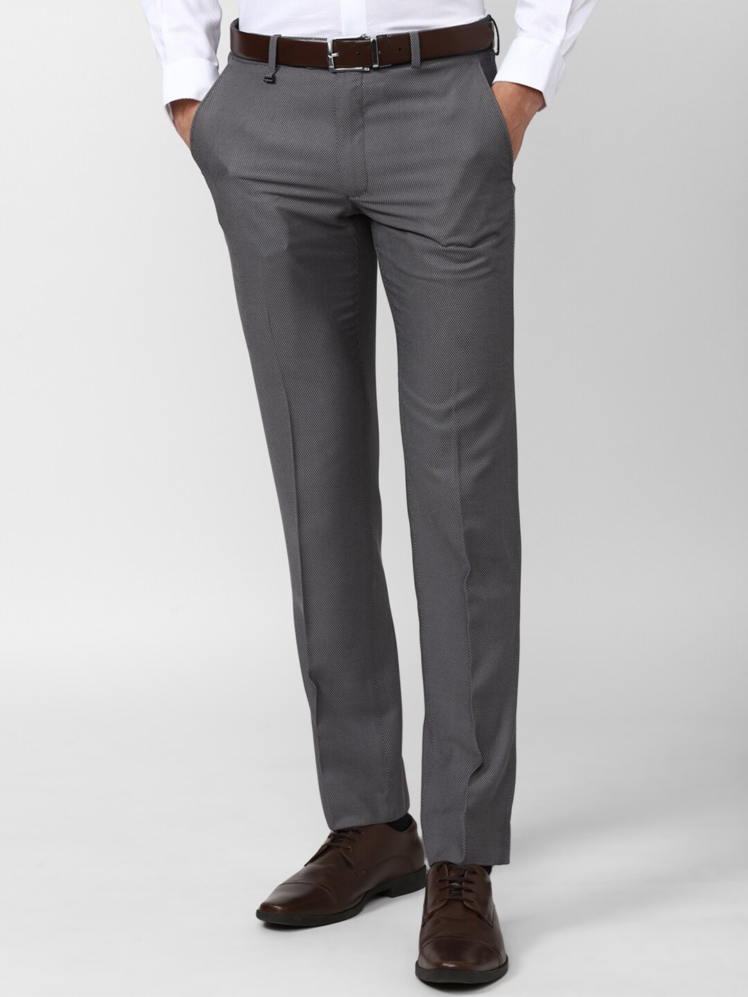 

Van Heusen Men Slim Fit Trousers, Grey