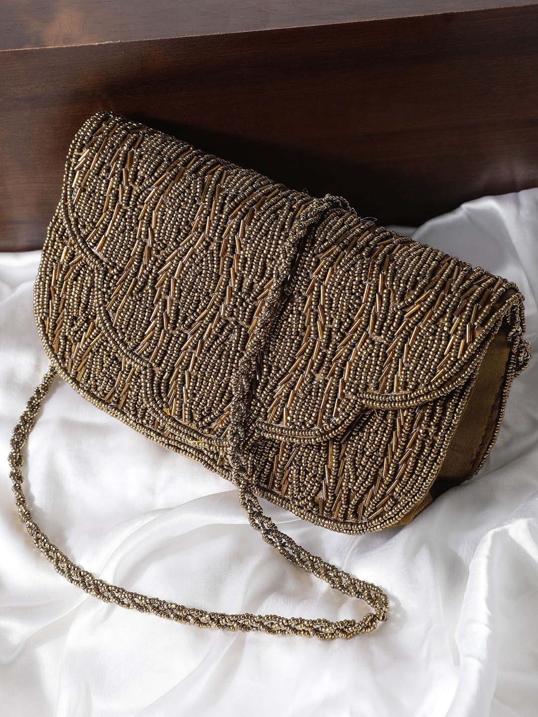 

DEBONATELLA Structured Sling Bag, Champagne