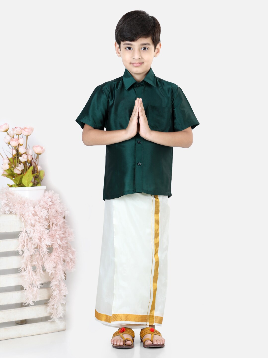 

BownBee Boys Shirt with Dhoti, Green