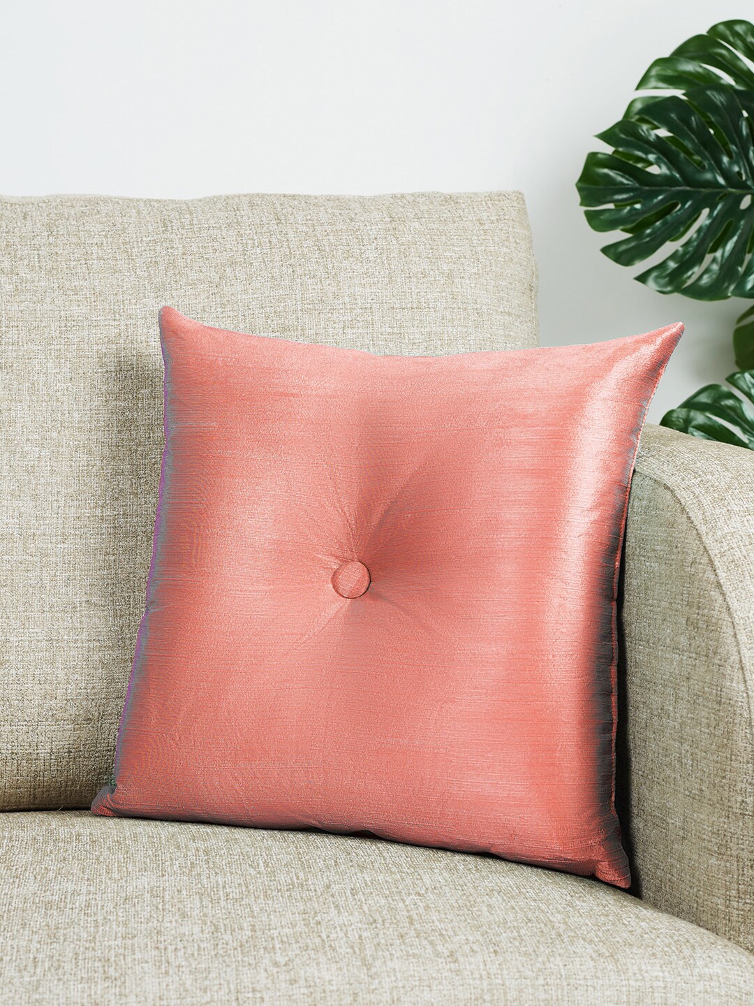 

HomeTown Fiesta Pink Square Cushion Covers