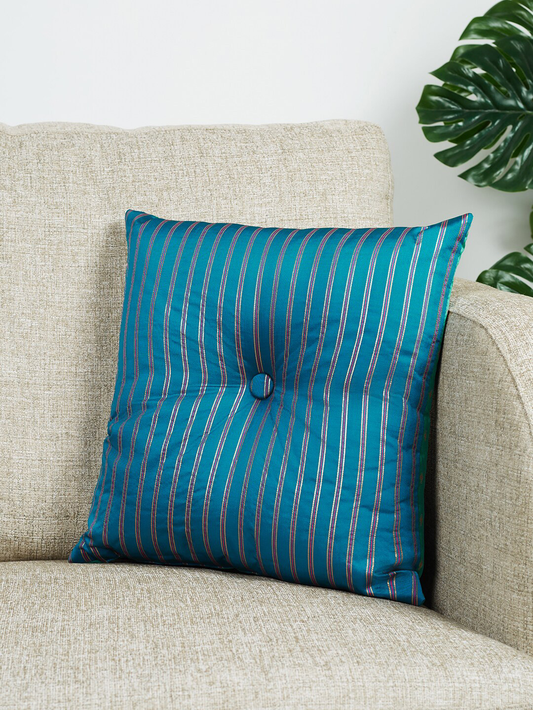 

HomeTown Blue & Teal Green Reversible Square Cushion Covers