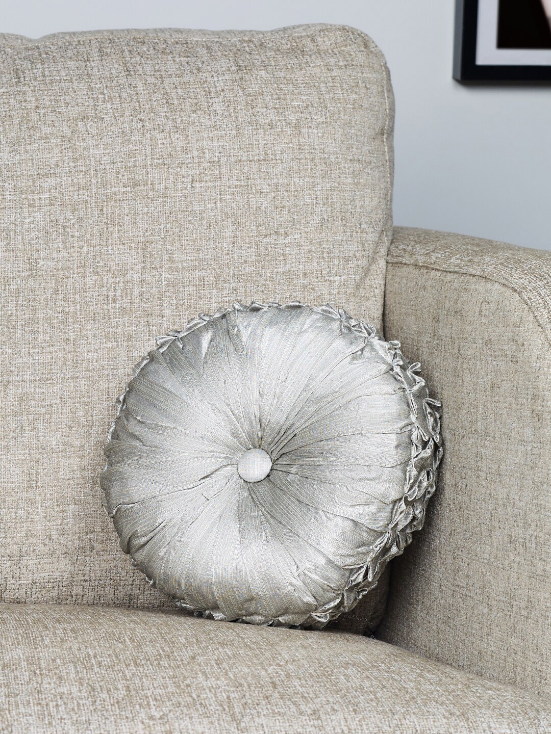 

HomeTown Fiesta Grey Round Cushion Covers