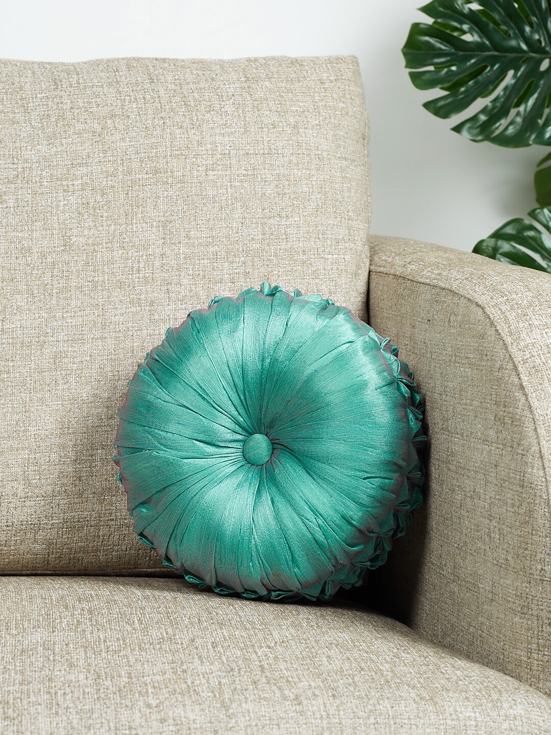 

HomeTown Blue Reversible Round Cushion Covers