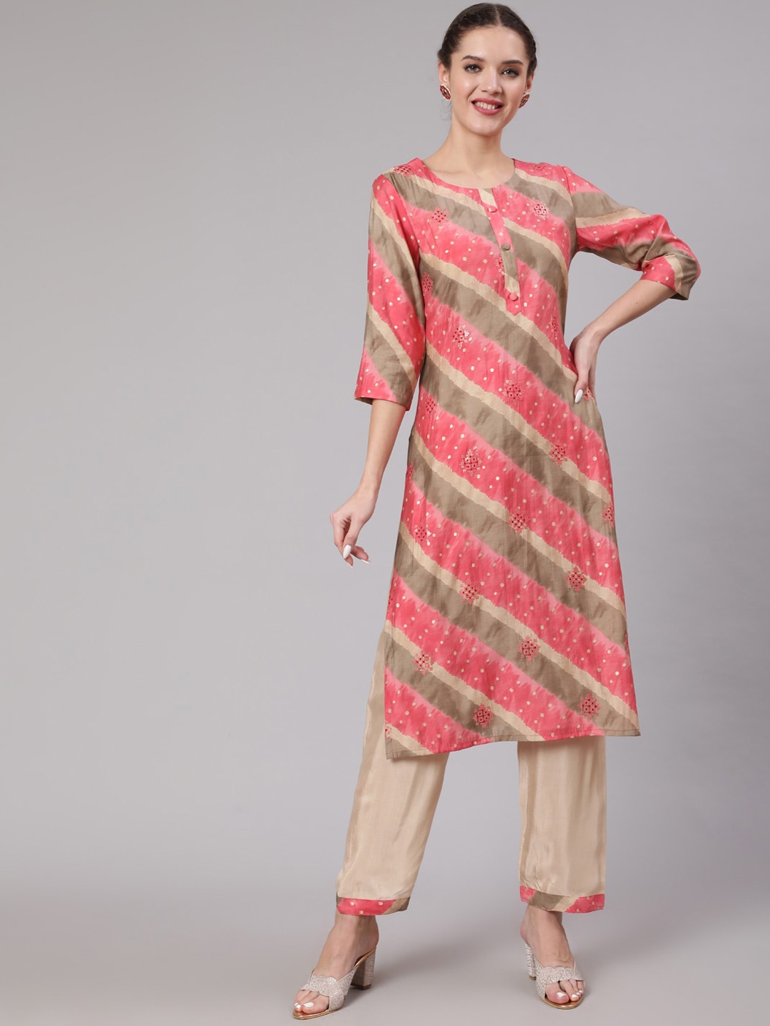 

KALINI Women Ethnic Motifs Printed Thread Work Kurta With Trousers, Pink