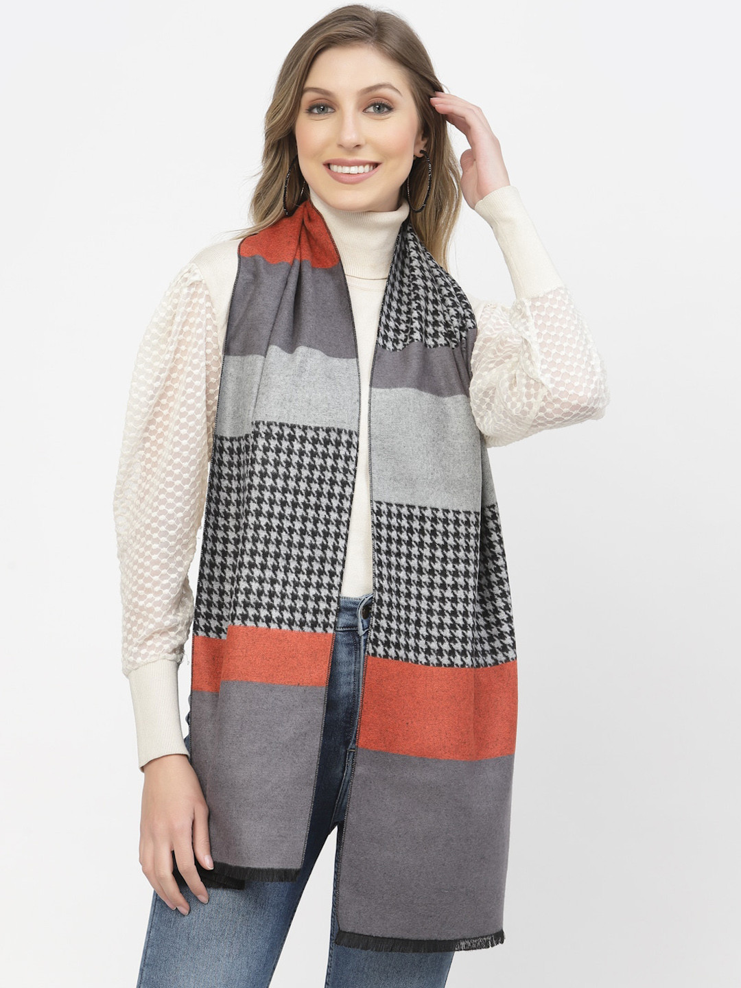 

Calvadoss Women Colourblcoked Long-Fit Mufflers, Black