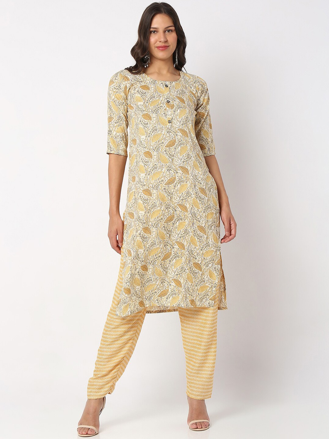 

SALWAR STUDIO Women Printed Pure Cotton Kurta with Trousers, Beige