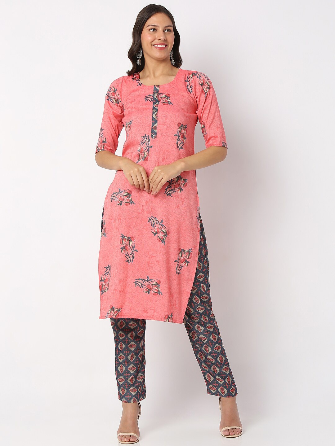 

SALWAR STUDIO Women Floral Printed Pure Cotton Kurta with Trousers, Pink