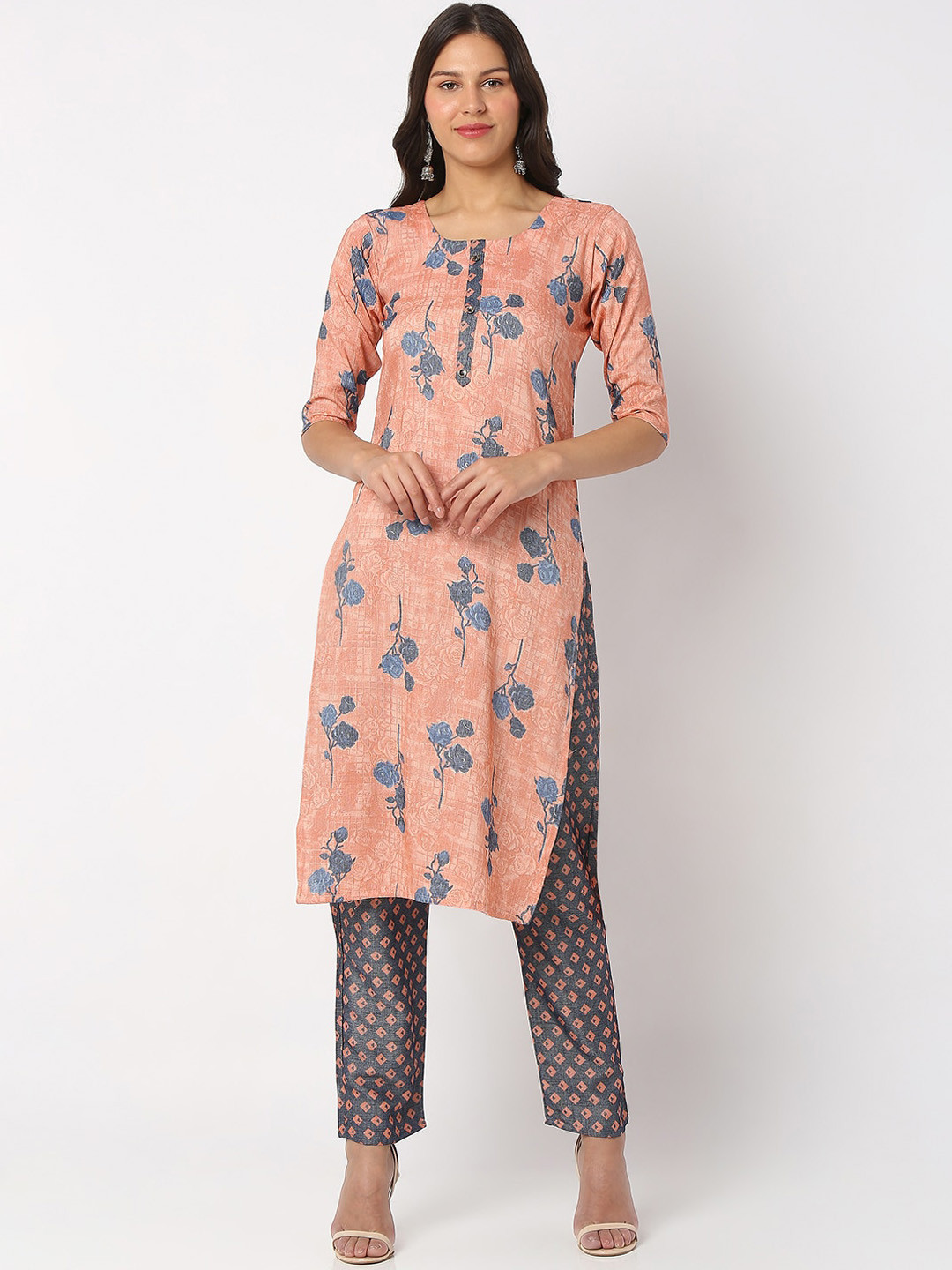 

SALWAR STUDIO Floral Printed Pure Cotton Kurta with Trousers, Peach