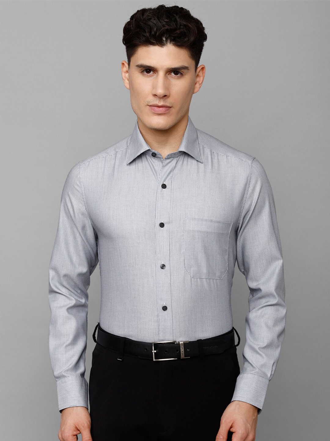 

Louis Philippe Men Slim Fit Striped Pure Cotton Formal Shirt, Grey