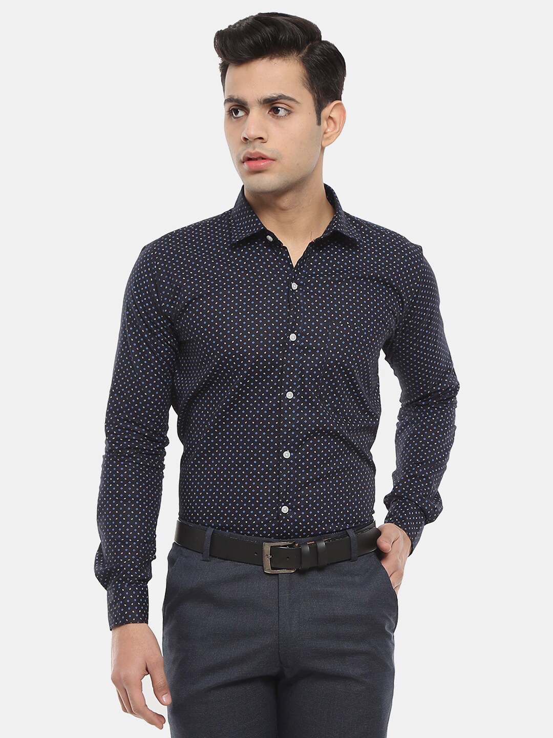 

V-Mart Men Classic Printed Formal Pure Cotton Shirt, Black
