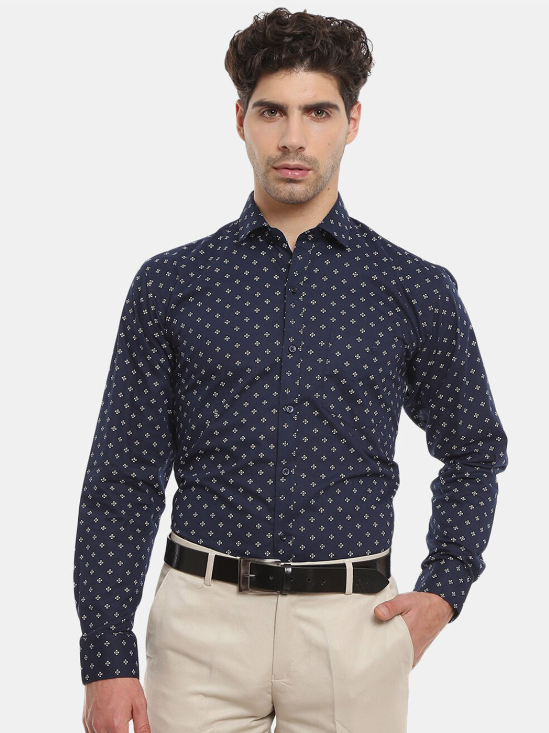 

V-Mart Men Classic Printed Formal Cotton Shirt, Navy blue