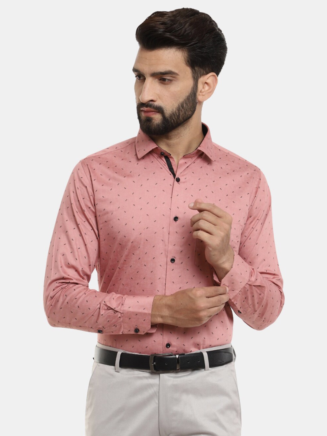 

V-Mart Men Classic Printed Formal Shirt, Peach