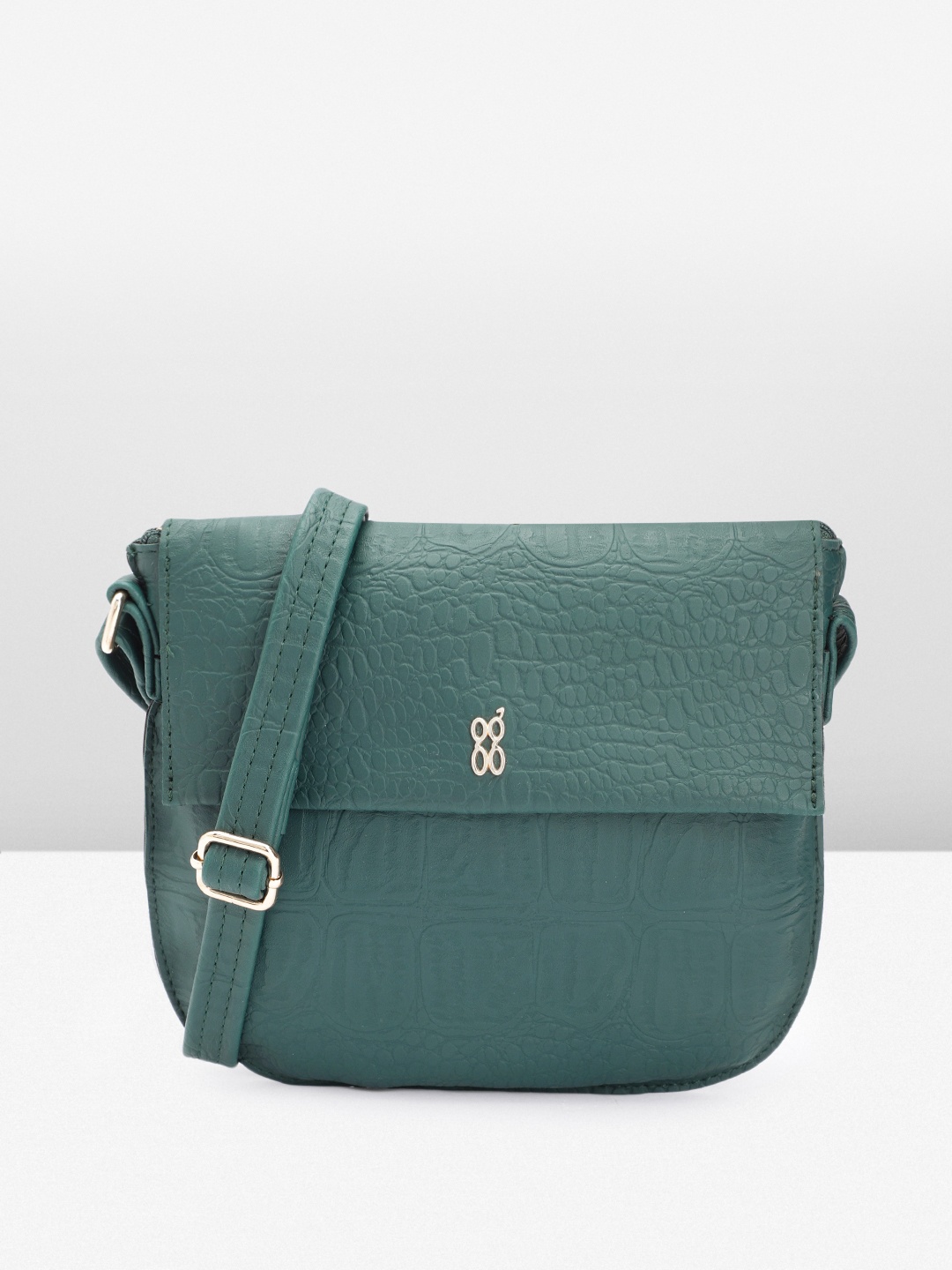 

Baggit Textured Sling Bag, Green