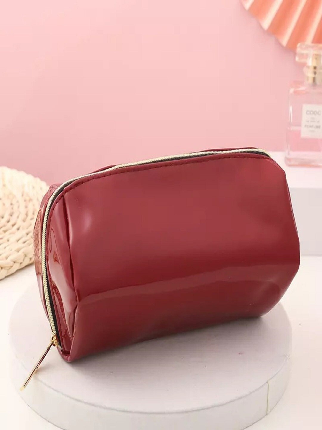 

Sanjis Enterprise Red Makeup Bag Travel Organiser
