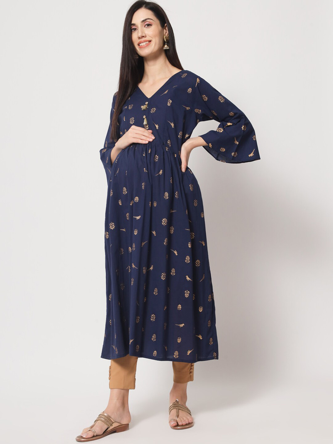 

Aujjessa Ethnic Motifs Printed Flared Sleeves Maternity Anarkali Kurta, Navy blue