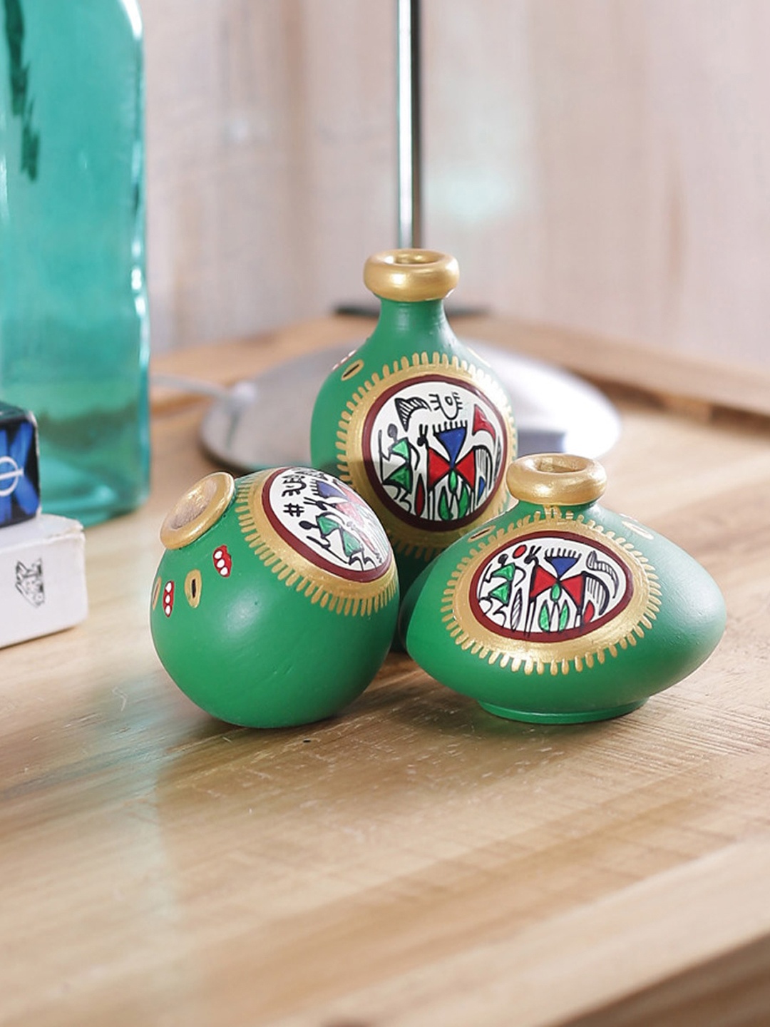 

VarEesha Set of 3 Green Terracotta Handpainted Vases
