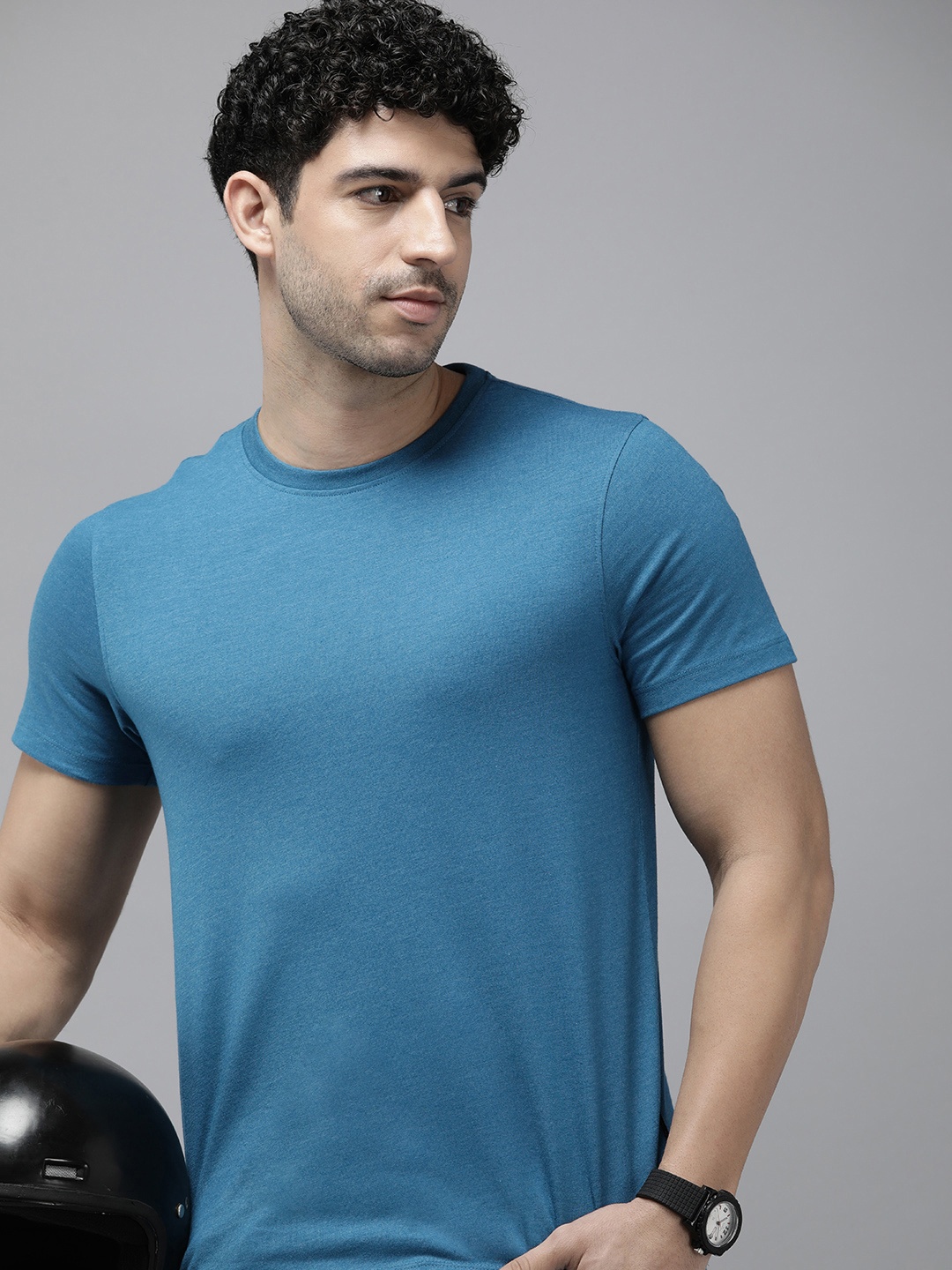 The Roadster Life Co. Round Neck T-shirt, Blue