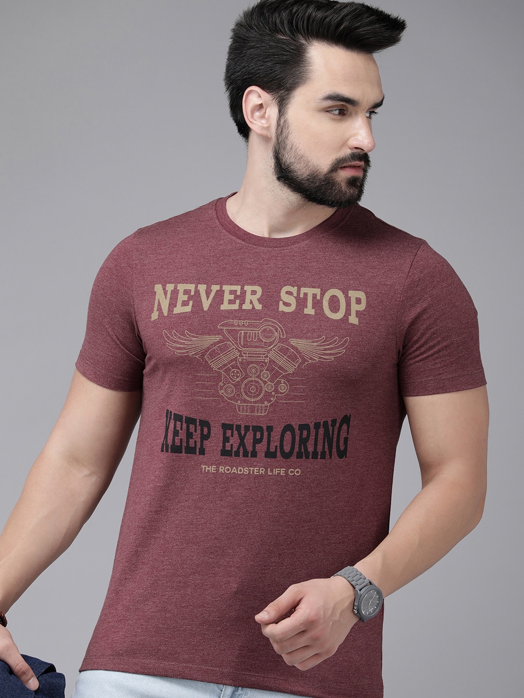 

The Roadster Lifestyle Co. Men Graphic Printed T-shirt, Maroon