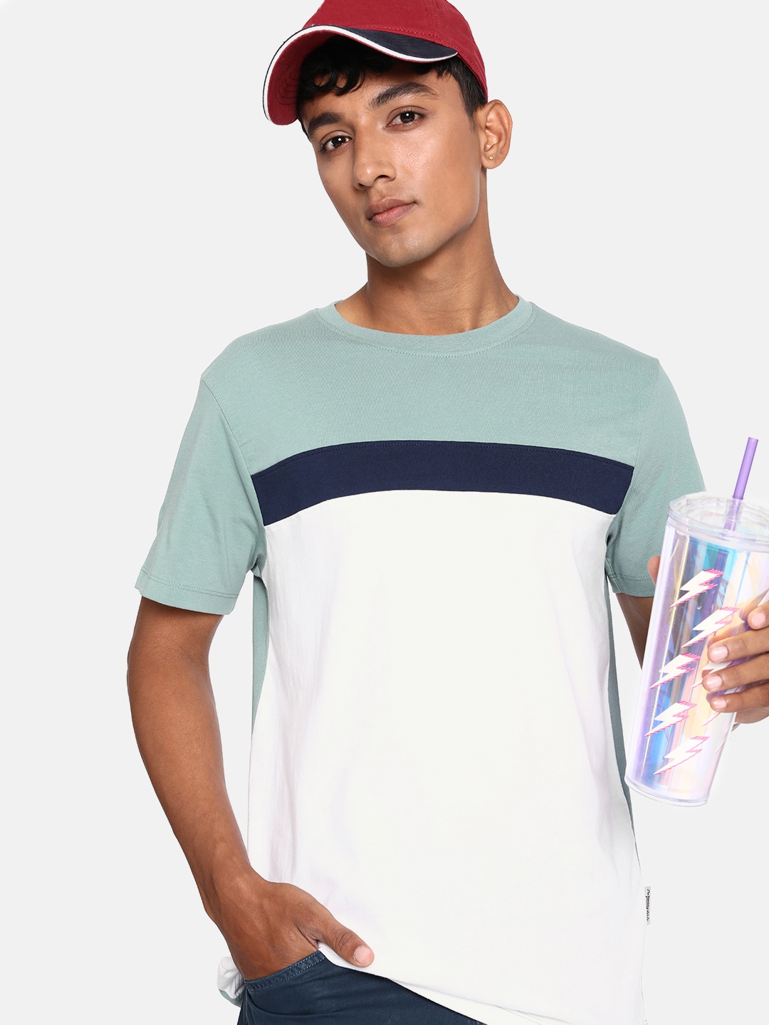 

The Roadster Lifestyle Co. Men Mint Green Pure Cotton Patched & Panelled T-shirt