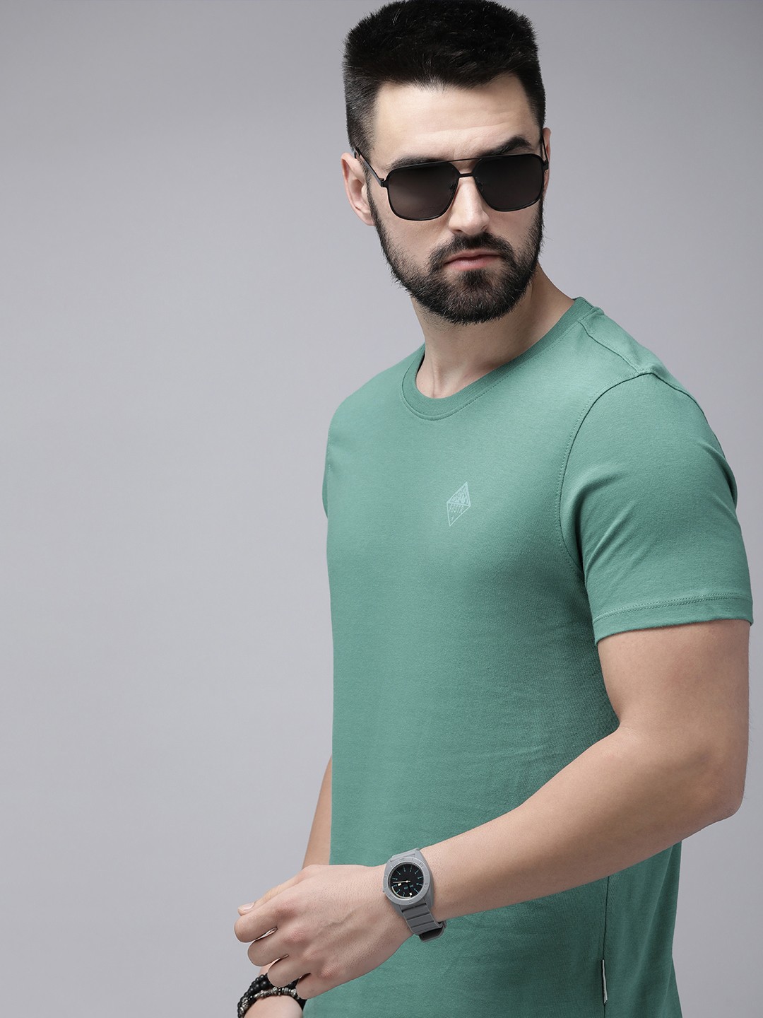 

The Roadster Life Co. Round Neck Pure Cotton T-shirt, Green