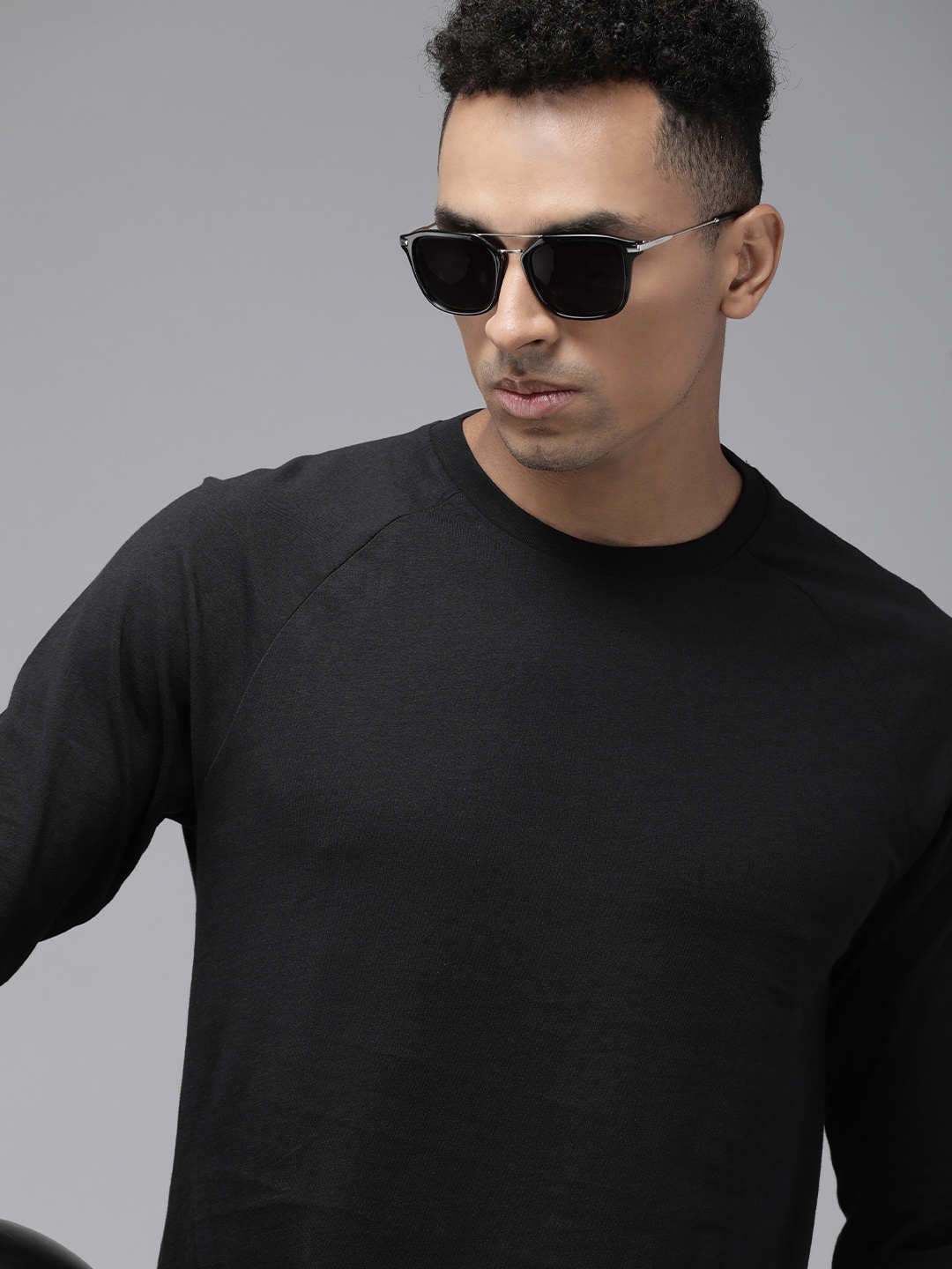 

The Roadster Life Co. Pure Cotton Raglan Sleeves T-shirt, Black