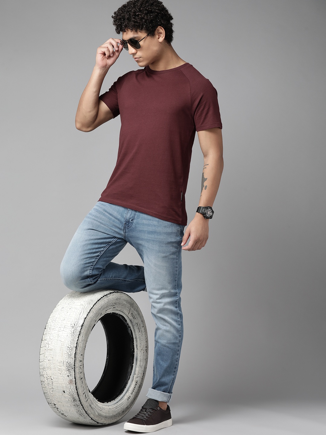 

The Roadster Lifestyle Co. Pure Cotton T-shirt, Maroon