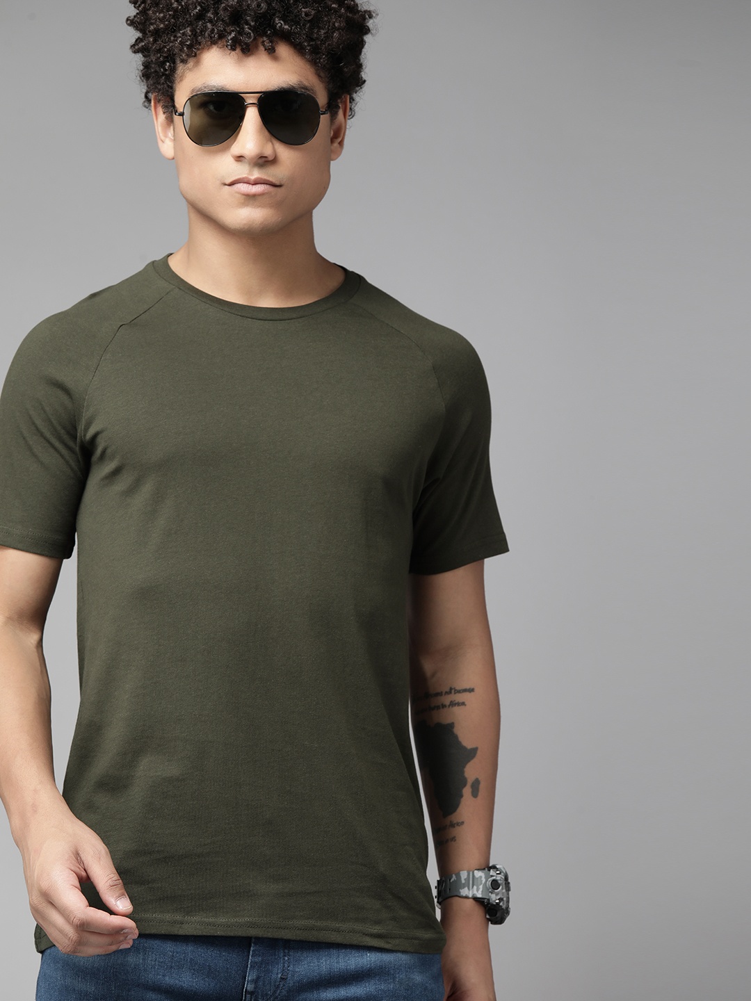 

Roadster The Lifestyle Co. Raglan Sleeves Pure Cotton T-shirt, Olive