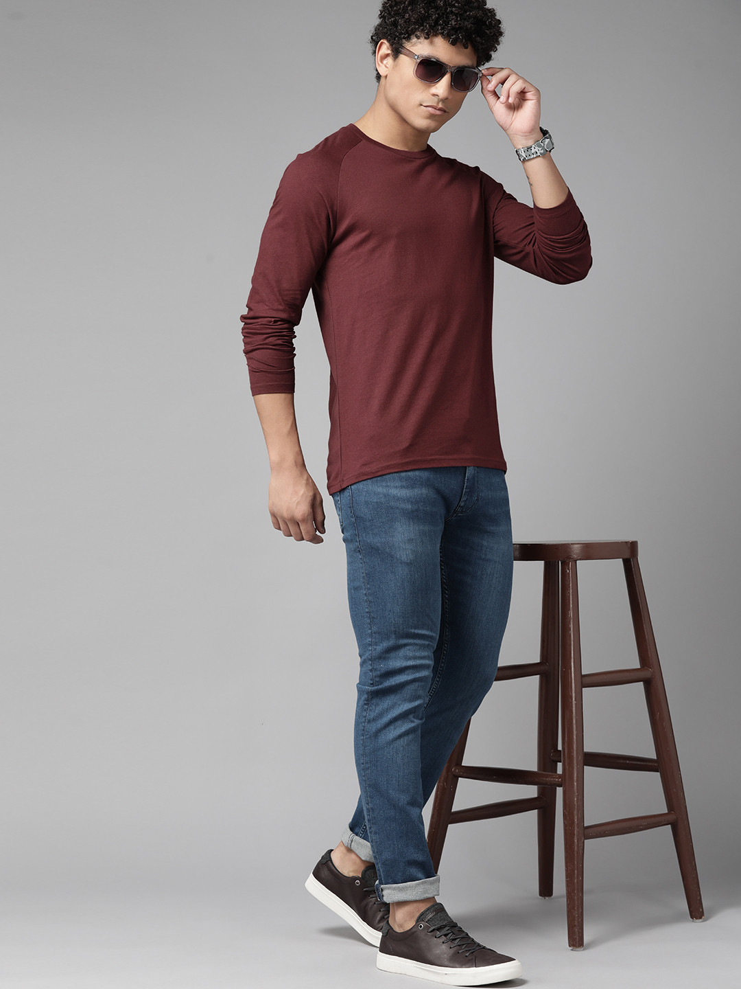 

Roadster The Lifestyle Co. Raglan Sleeves Pure Cotton T-shirt, Maroon