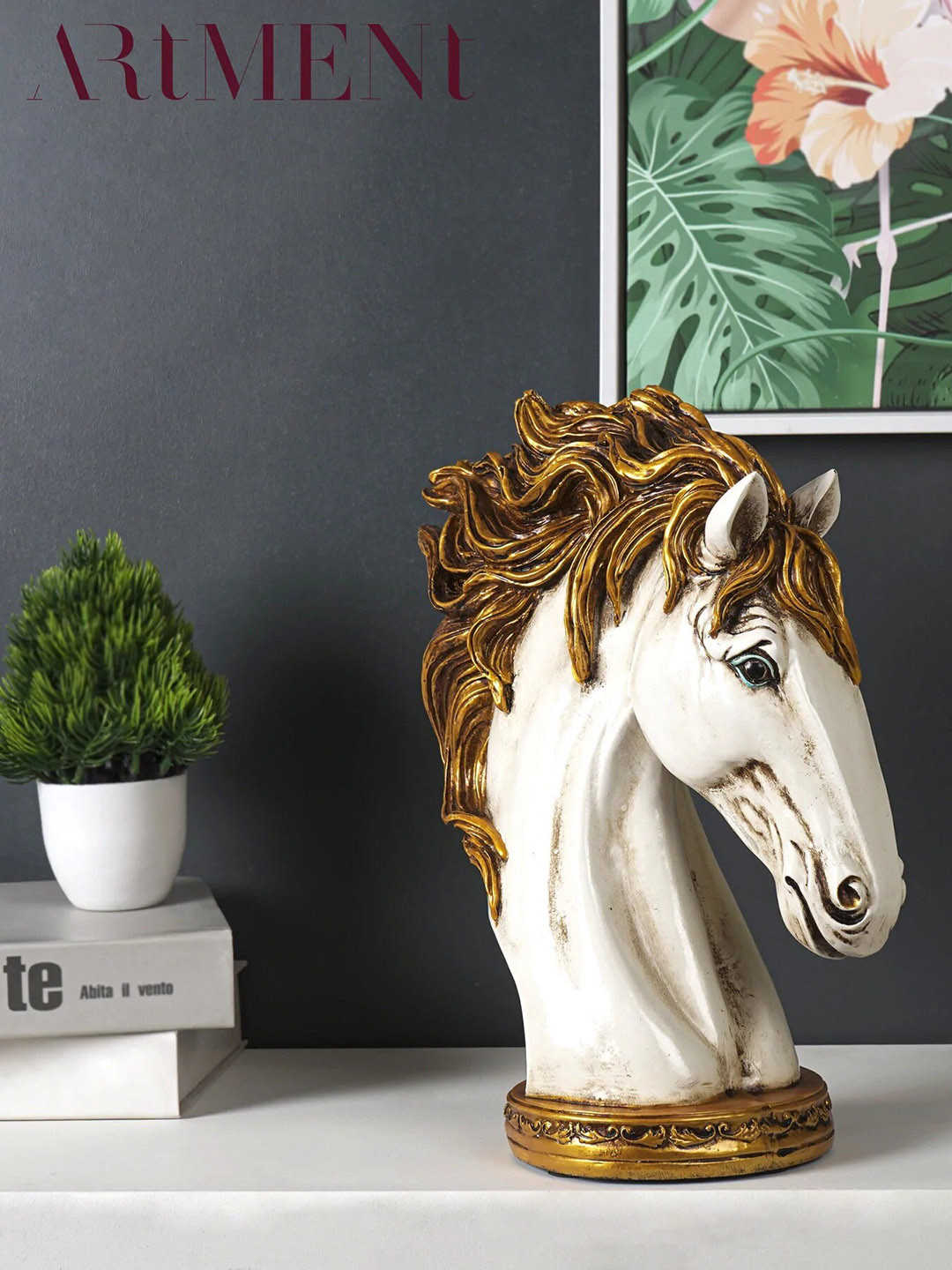 

THE ARTMENT Gold-Toned & White Bohemian Mustang Table Decor