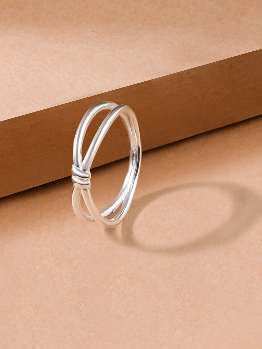 

Accessorize Women 925 Pure Sterling Silver Barbed Wire Ring