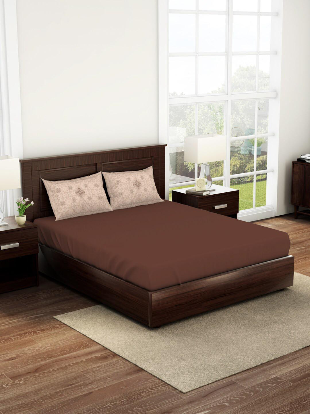 

SPACES Reagalis Brown & Peach 144 TC Queen Pure Cotton Bedsheet with 2 Pillow Covers