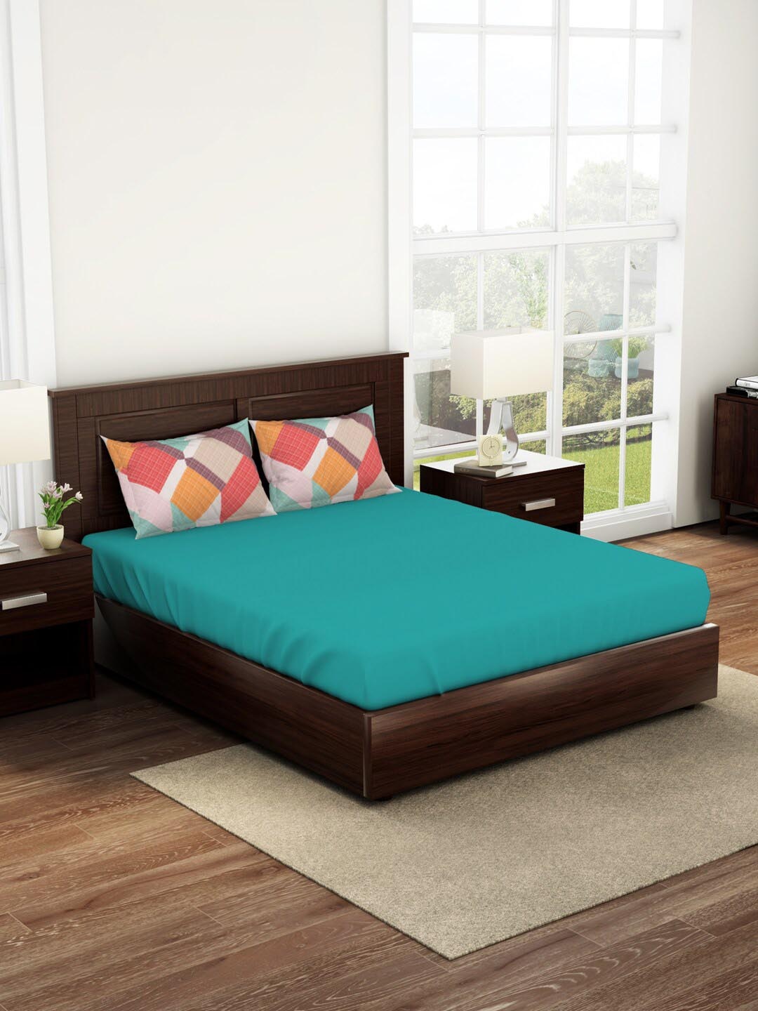 

SPACES Geostance Teal green 144 TC Queen Pure Cotton Bedsheet with 2 Pillow Covers