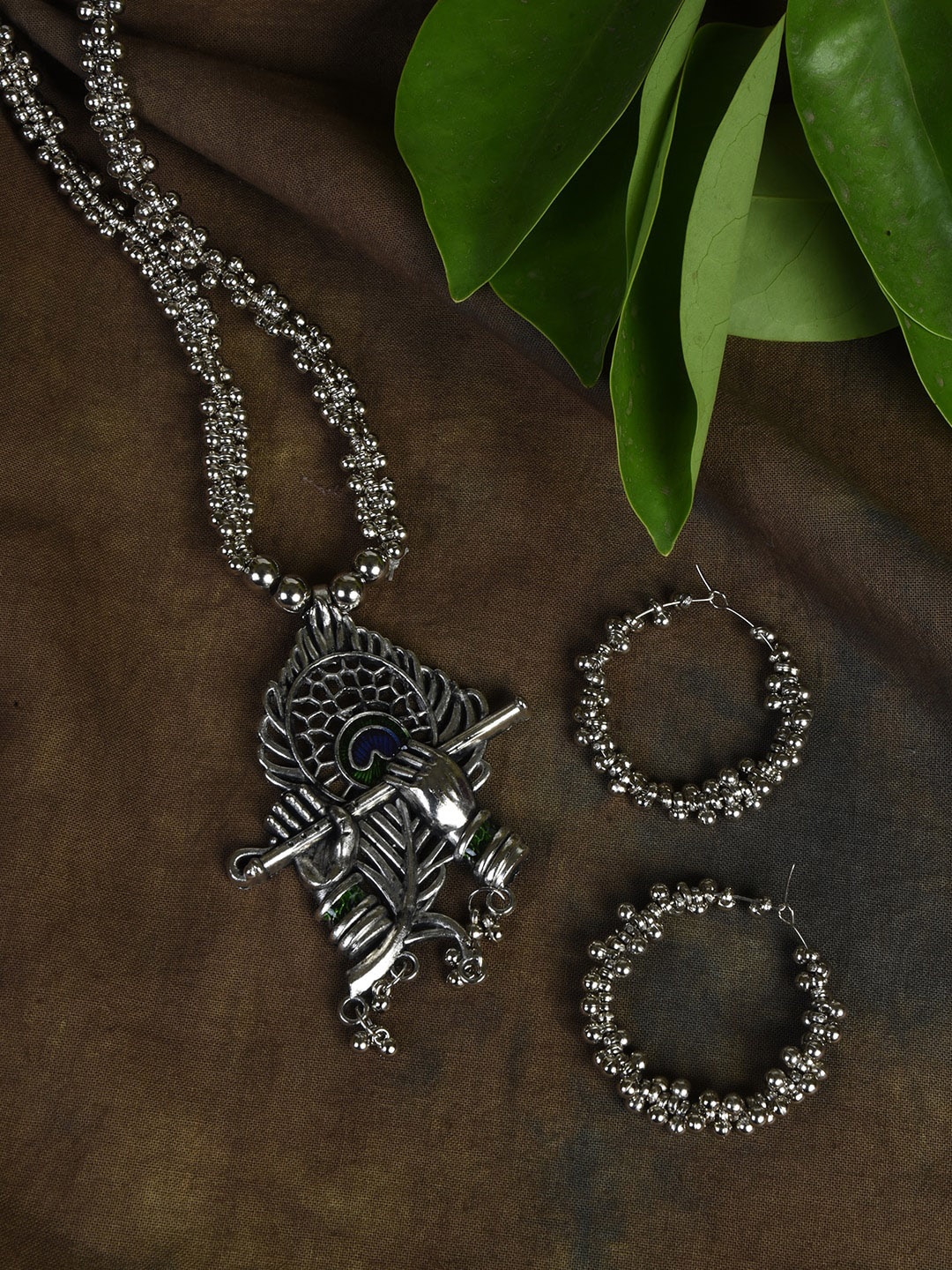 

HOUSE OF ARLI Silver-Plated Beaded Temple Jewellery Set