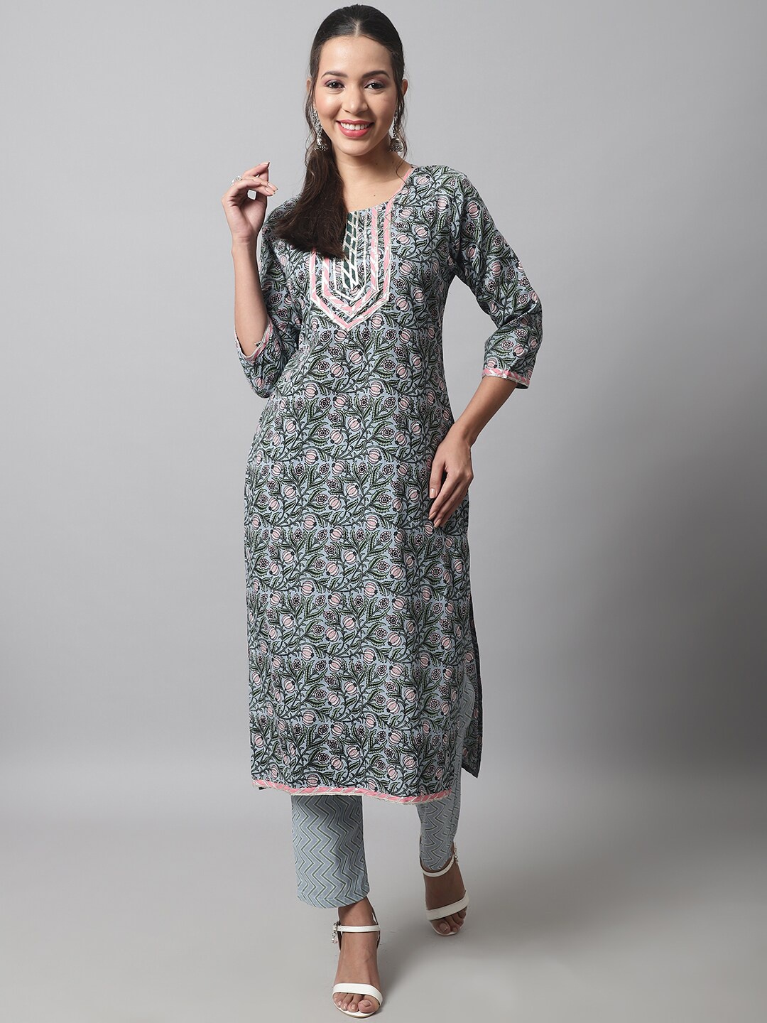 

KALINI Women Floral Printed Gotta Patti Pure Cotton Kurta with Trousers, Blue