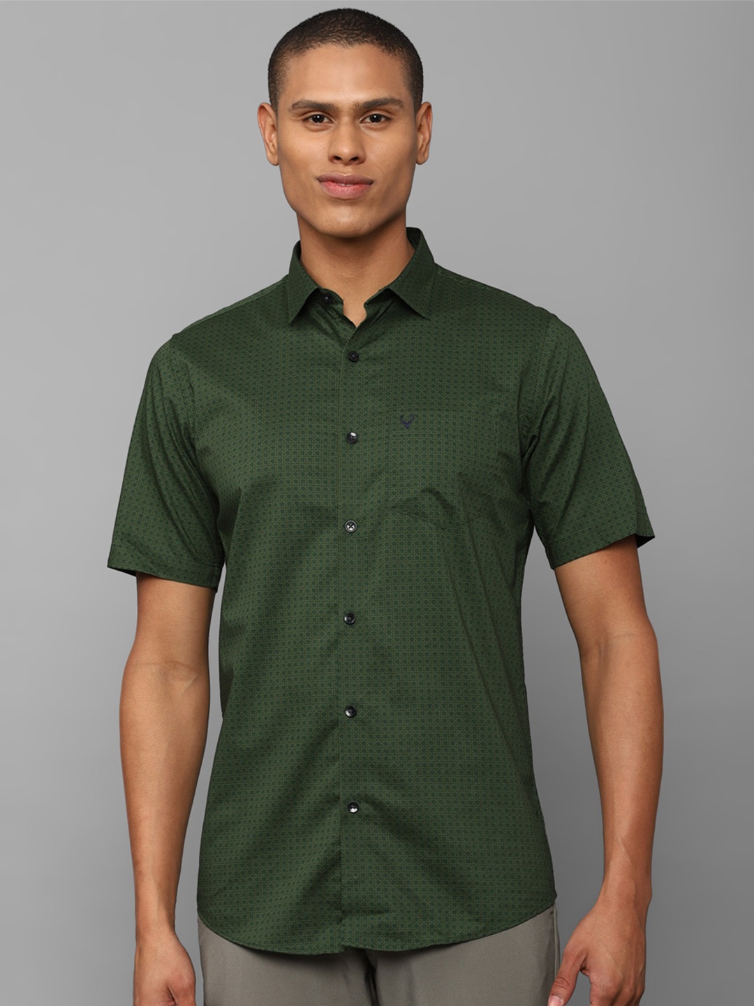 

Allen Solly Men Slim Fit Micro Ditsy Printed Pure Cotton Casual Shirt, Green
