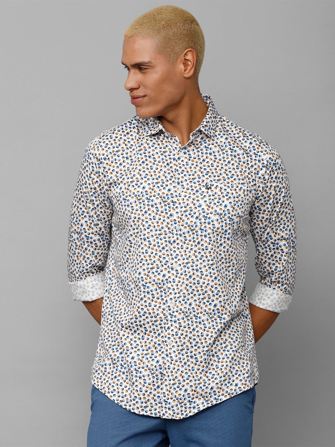 

Allen Solly Men Slim Fit Micro Ditsy Printed Casual Pure Cotton Shirt, Grey