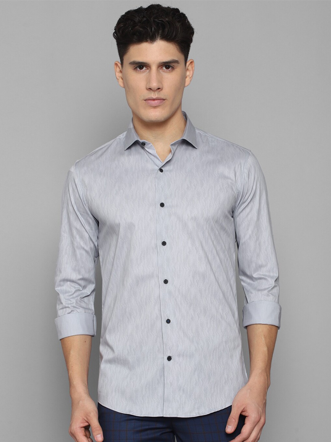 

Louis Philippe Sport Men Slim Fit Casual Pure Cotton Shirt, Grey