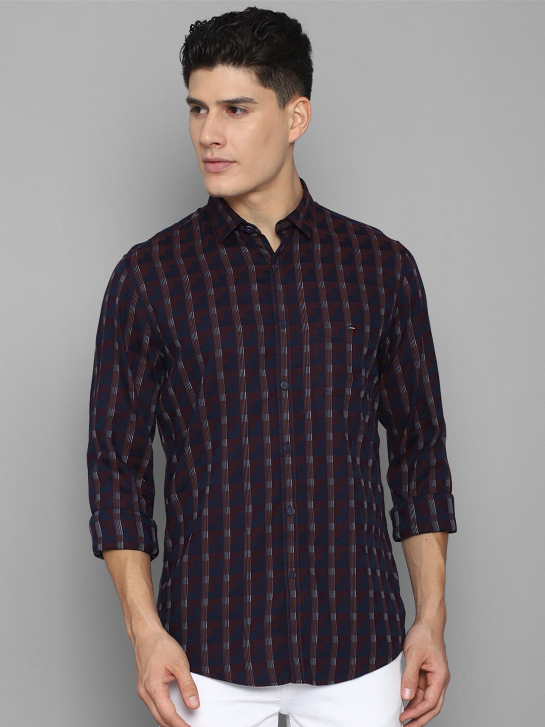

Louis Philippe Sport Men Slim Fit Printed Pure Cotton Casual Shirt, Navy blue