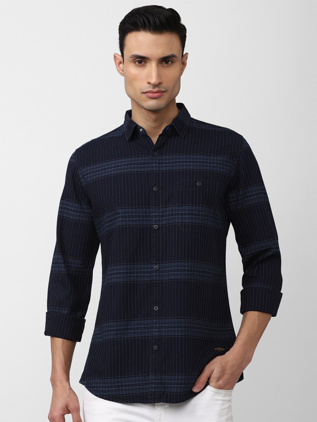 

VAN HEUSEN DENIM LABS Men Slim Fit Horizontal Stripes Striped Casual Shirt, Navy blue