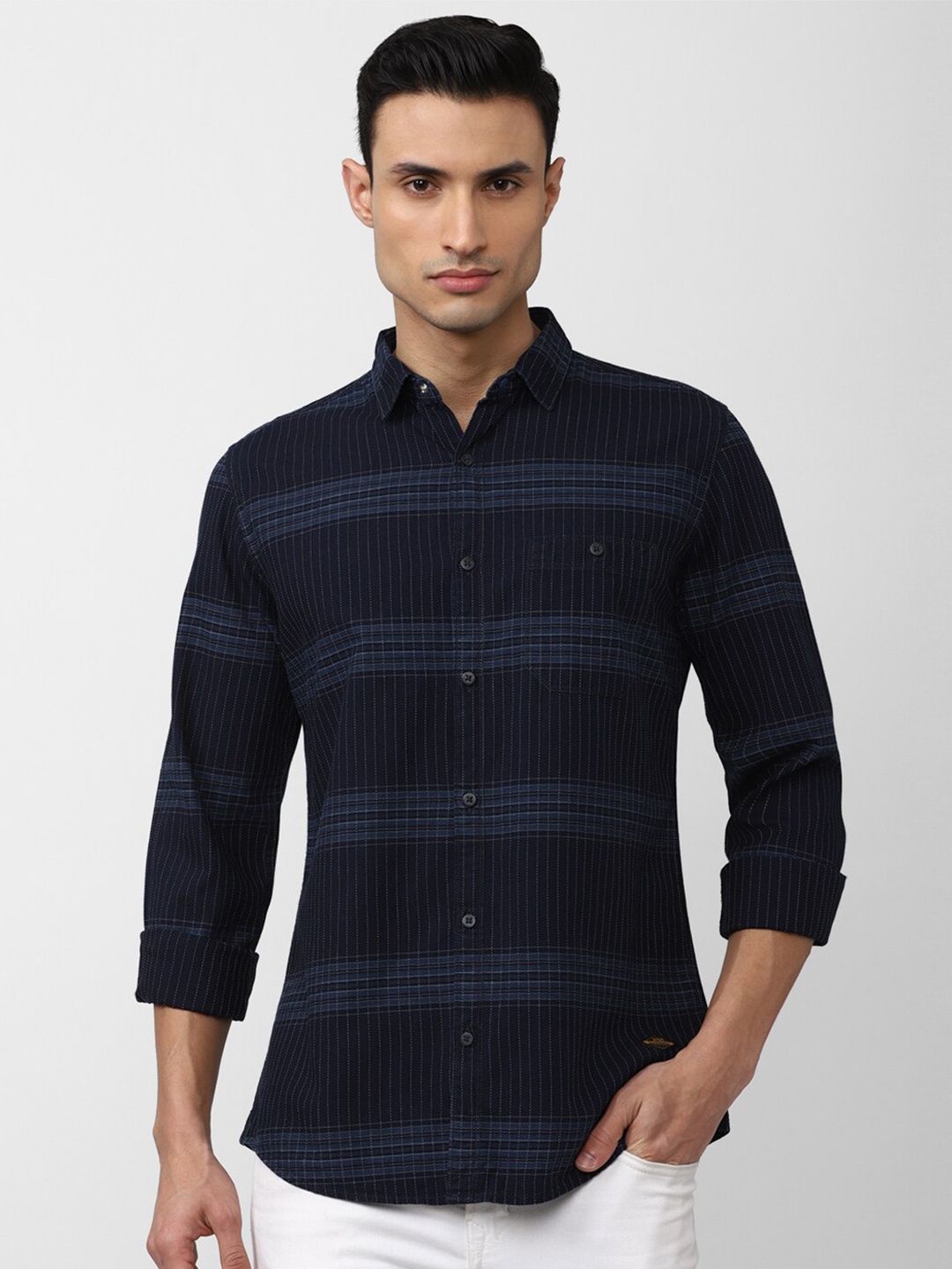 

VAN HEUSEN DENIM LABS Men Navy Blue Slim Fit Checked Casual Shirt