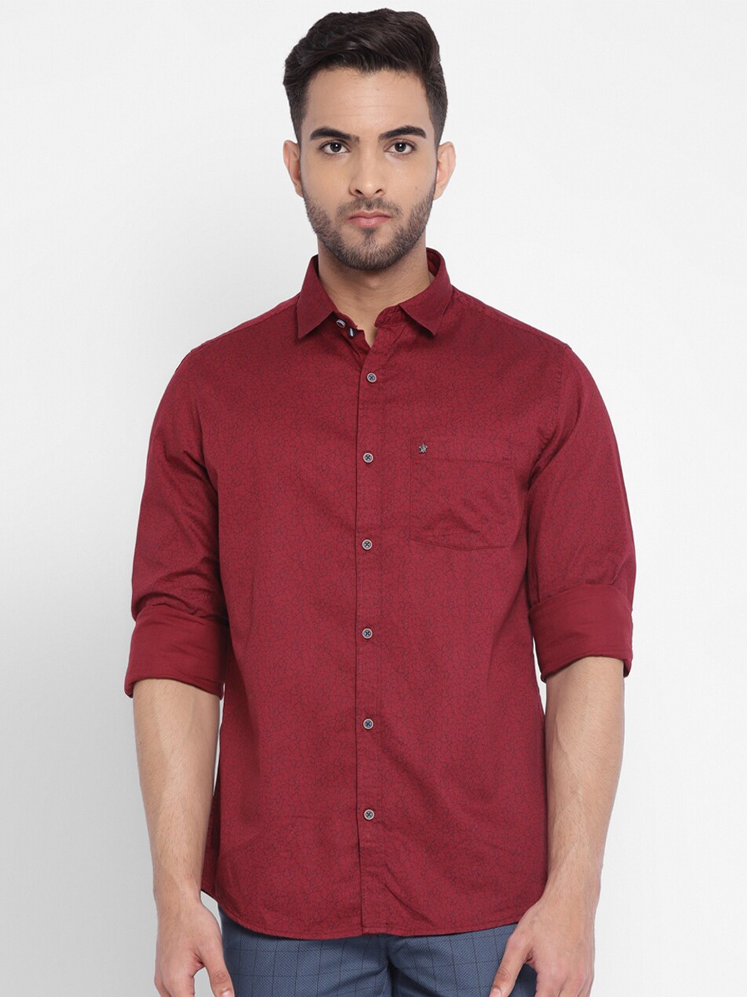 

Turtle Men Maroon Relaxed Slim Fit Printed Casual Shirt